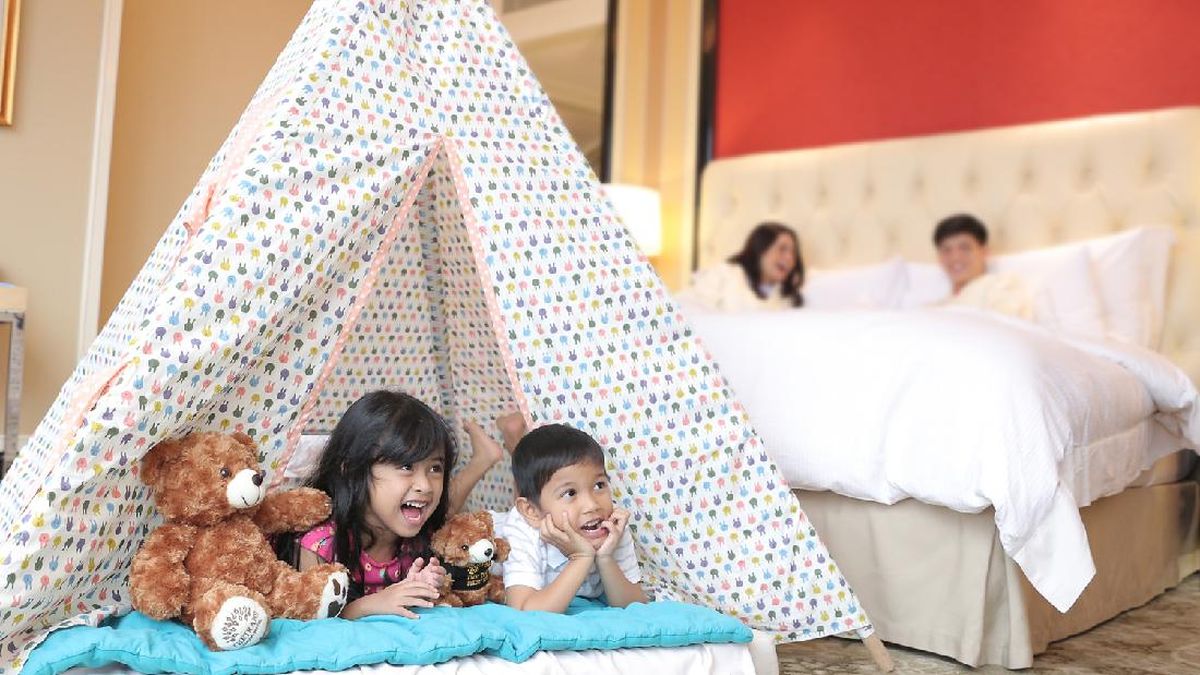 Cara Menjaga Kualitas Tidur Anak Saat Menginap di Hotel atau Villa